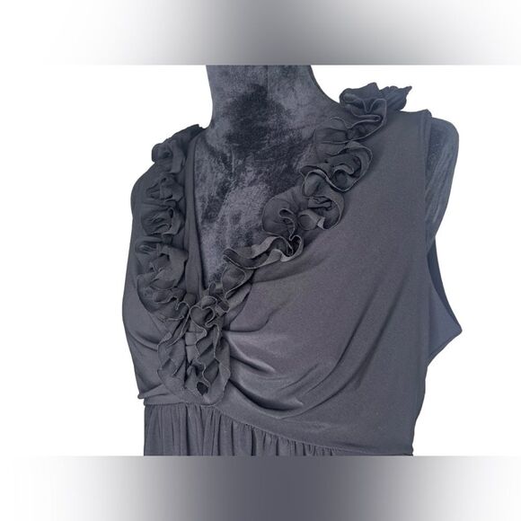 Tiana B. Black Goth Romance Sleeveless Ruffle V-Neck Mini Dress Size PM - Picture 3 of 11